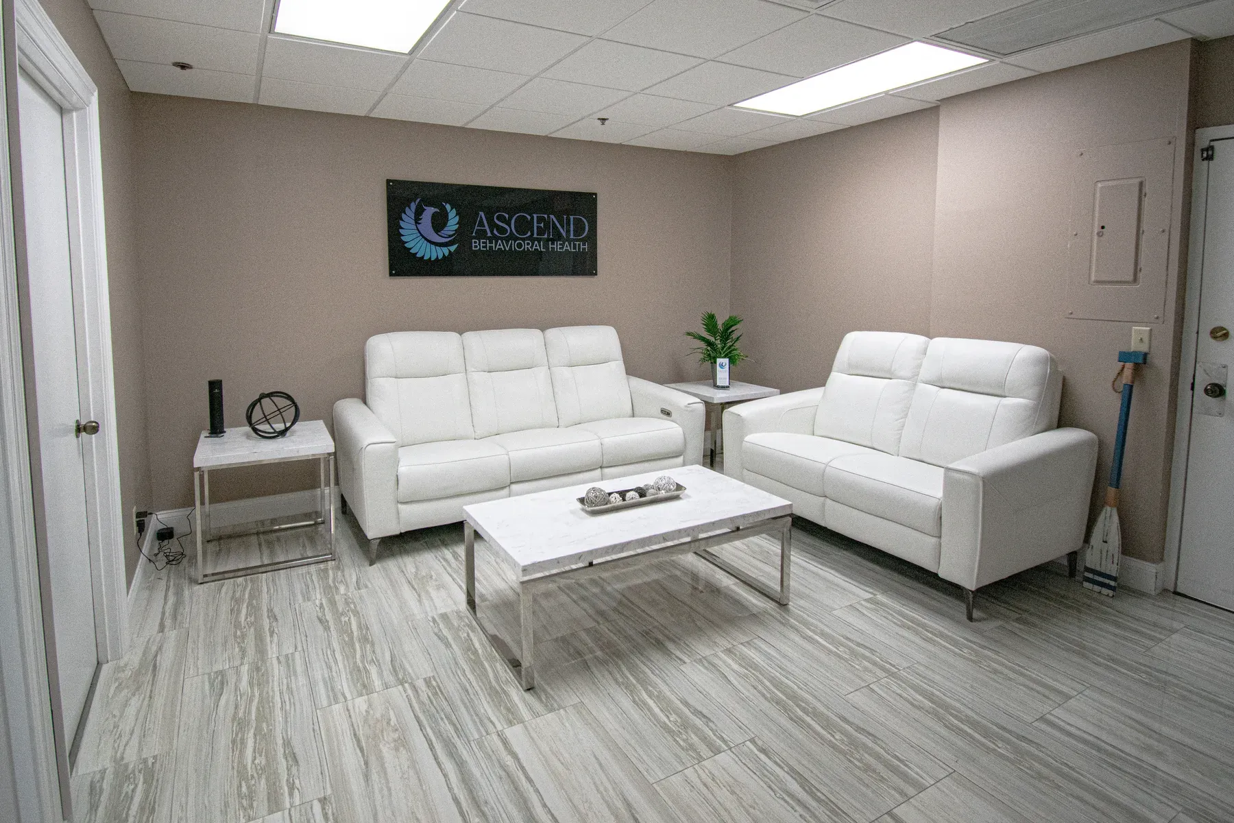 Client lounge at Ascend Recovery Center in Palm Beach Gardens, Florida